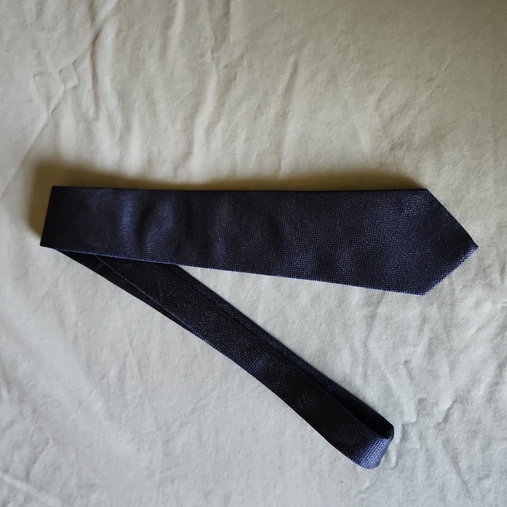 Men's Theory 100% Silk tie
